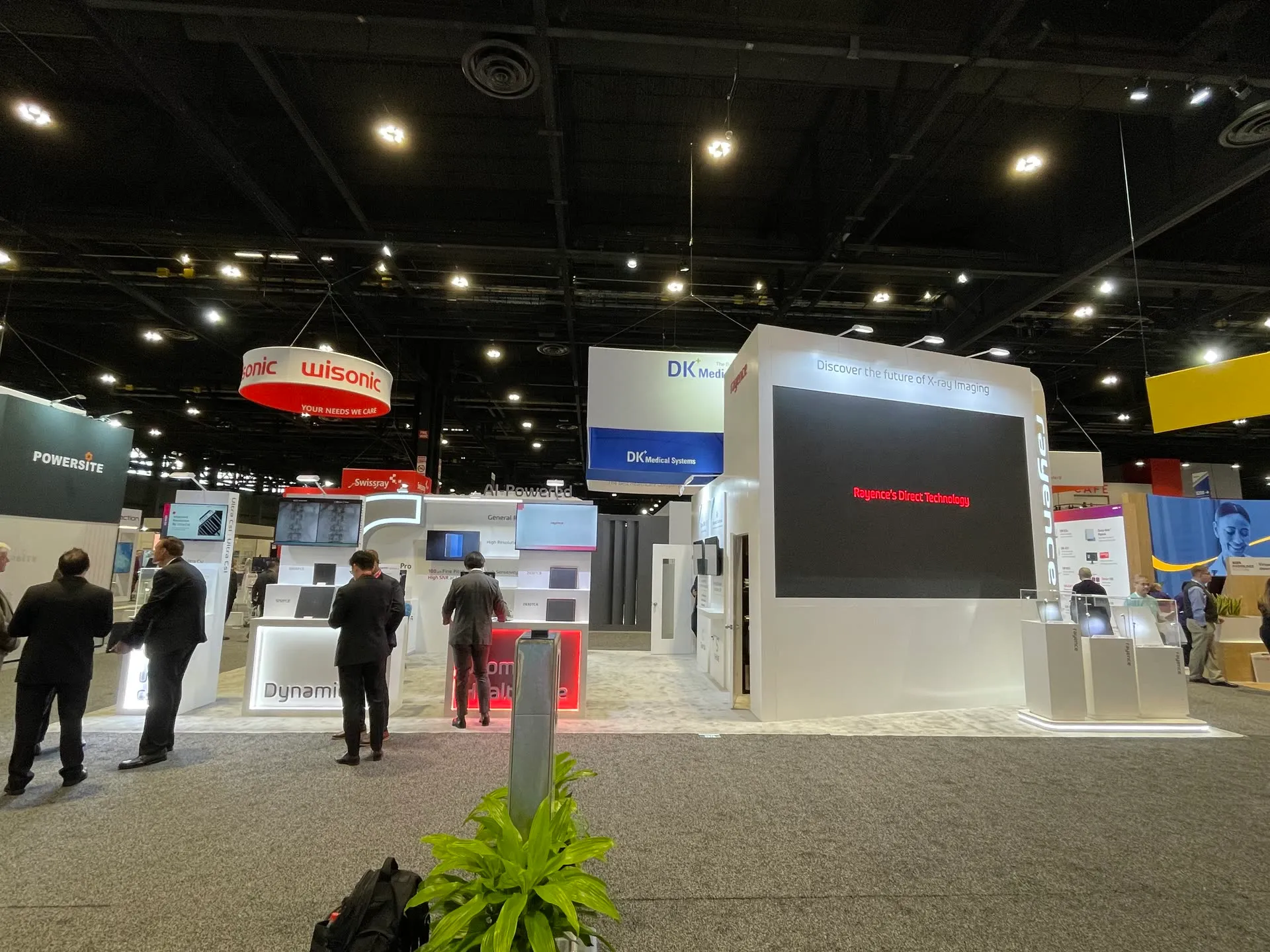Rayence booth photo 1 — RSNA 2025, Chicago,IL