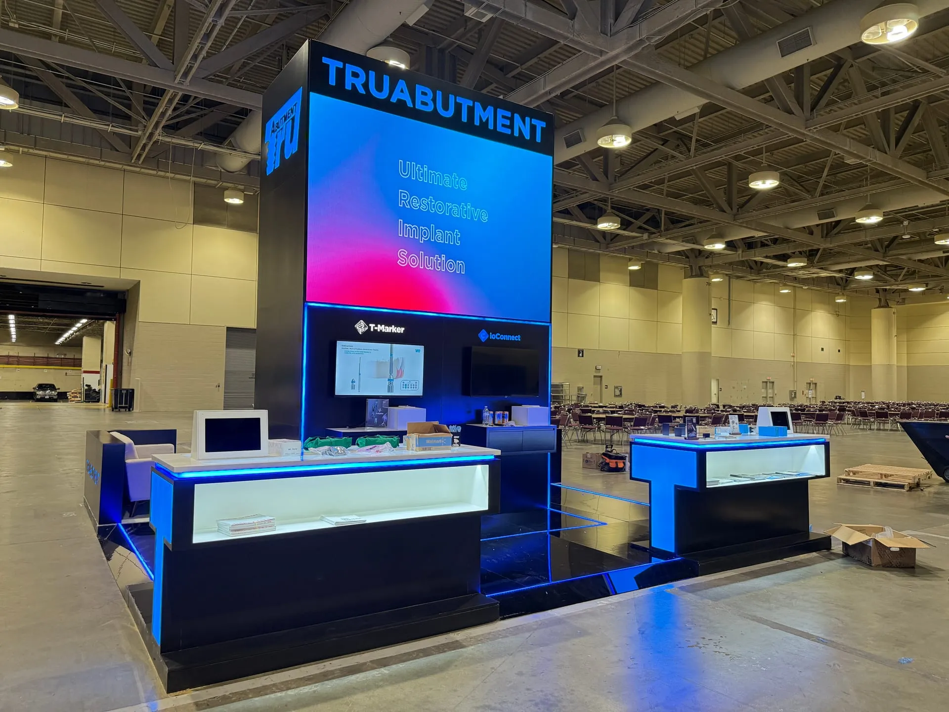 TRUABUTMENT booth photo 4 — CDA 2026, Anahiem，CA