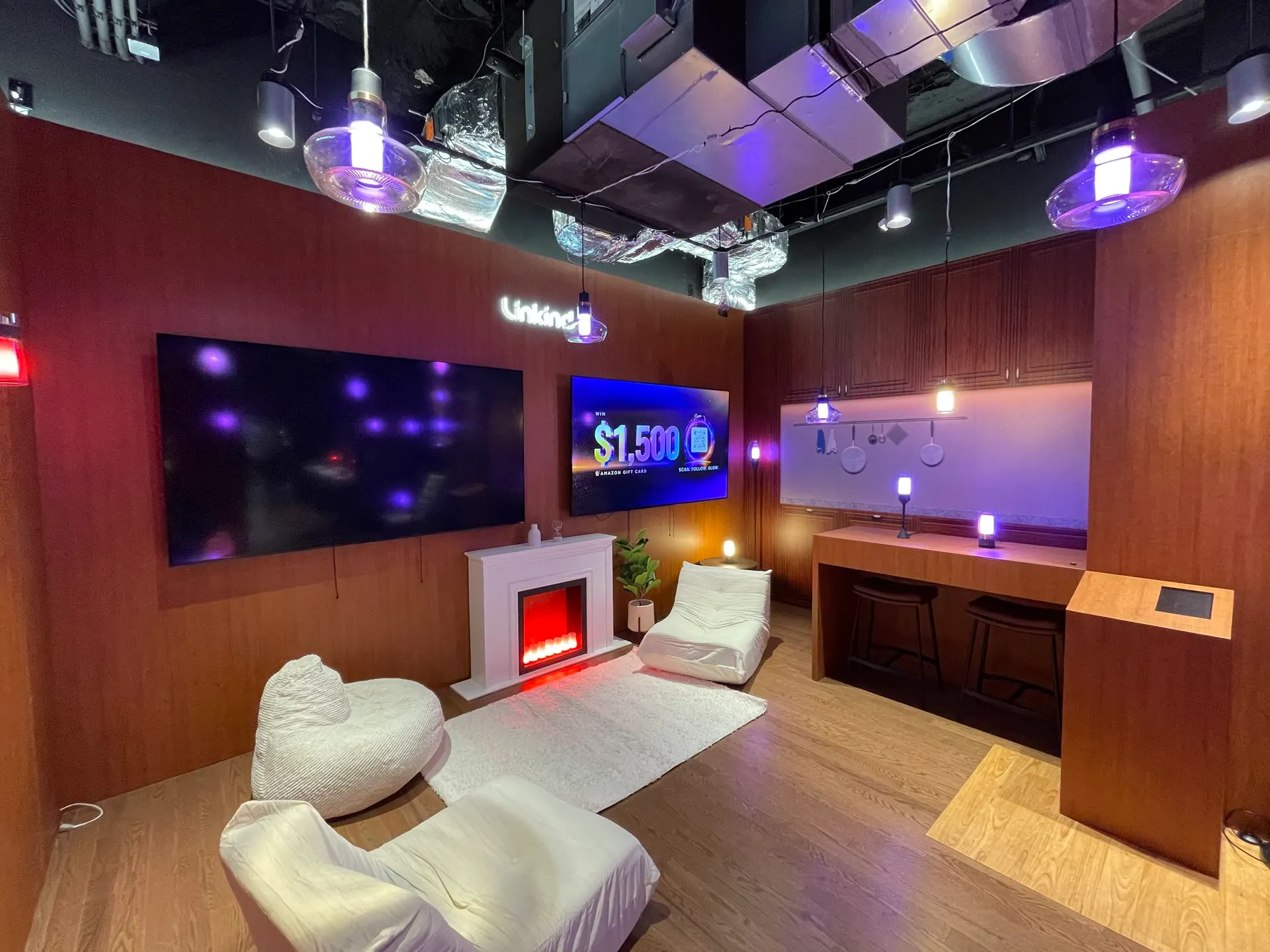 Aidot booth photo 5 — New York Showroom, New York